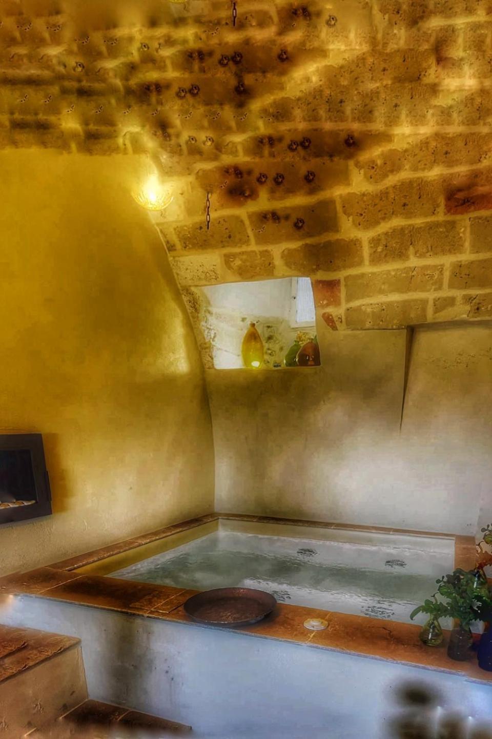 Camilla Luxury Suite Ostuni Dış mekan fotoğraf